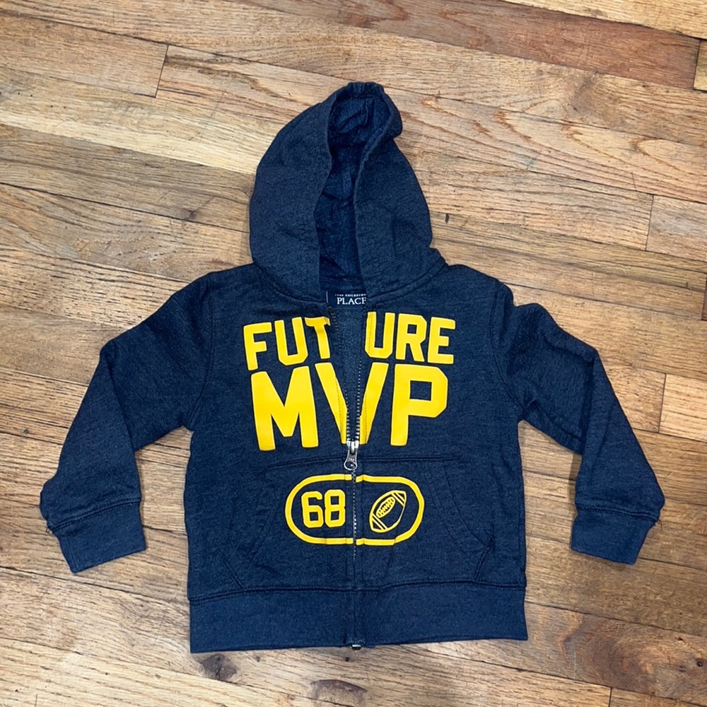 zip up sweatshirt